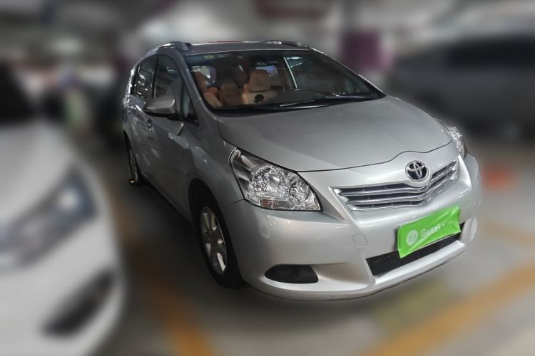 Used Toyota Verso 2014 Starlight 180E CVT Elite Edition Front Right 45 Deg