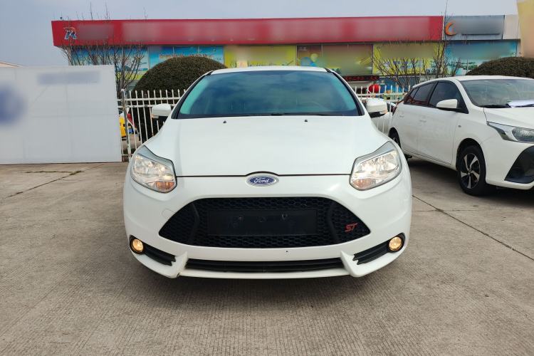 Used Ford Focus 2012 Hatchback 1.6L Manual Comfort Model