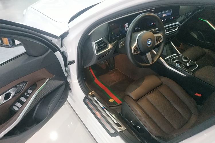 Used BMW i3 2024 eDrive 35 L