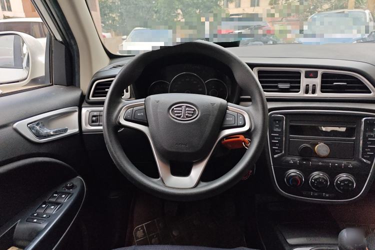Used FAW Junpai D60 2015 1.5L Manual Standard Edition
