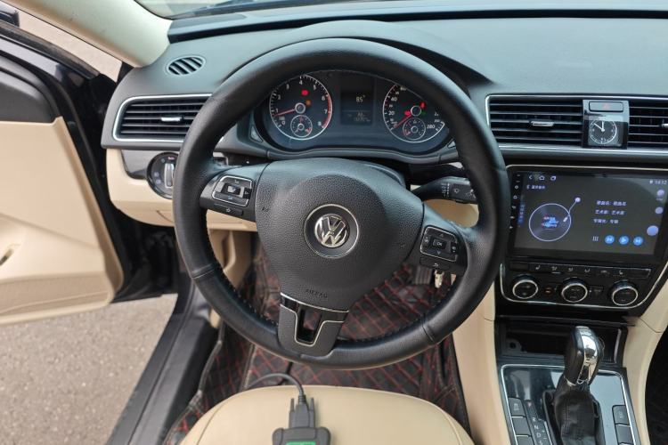 Used Volkswagen Passat 2014 1.8TSI DSG Prestige Edition