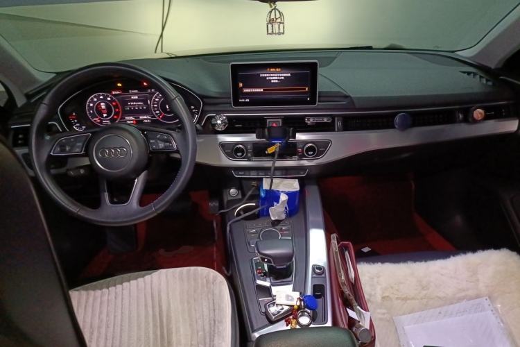 Used Audi A4L 2019 40 TFSI Fashion Edition China VI Emission Standard