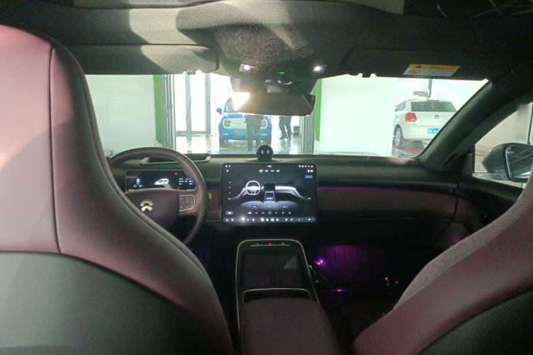 Used Nio ET5T 2025 75 kWh Touring
