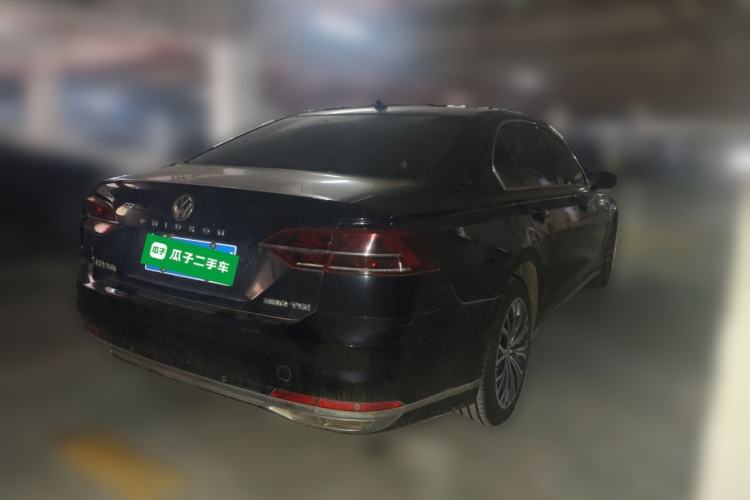 Used Volkswagen Phideon 2016 380TSI Two-Wheel-Drive Supreme Edition
