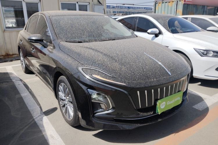 Used Hongqi E-QM5 2022 431 km Charge & Enjoy Edition