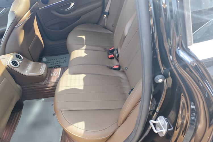 Used Mercedes-Benz E-Class New Energy 2022 Restyled E 350 e L Plug-in Hybrid Sports Sedan