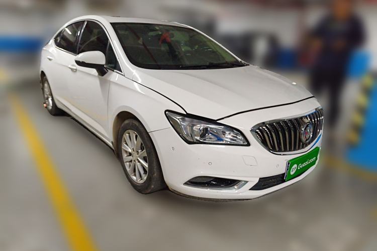 Used Buick Verano 2015 Sedan 20T Dual-Clutch Elite Model Front Right 45 Deg