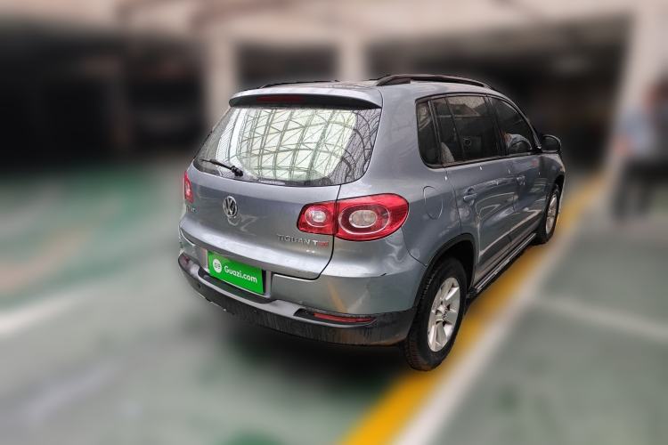 Used Volkswagen Tiguan 2010 1.8 TSI Automatic Two-Wheel Drive Urban Edition Rear Right 45 Deg