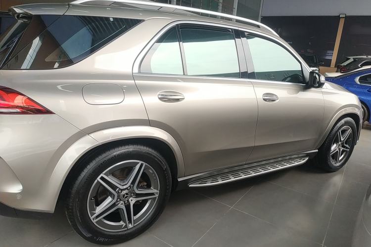 Used Mercedes-Benz GLE 2021 GLE 450 4MATIC Luxury Model
