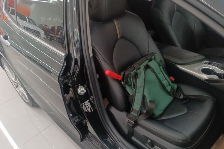 Used Toyota Camry 2019 Revised Version Dual-Engine 2.5 HG Luxury Edition