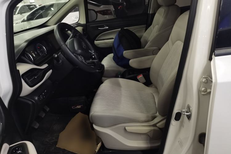 Used GAC Trumpchi M6 2021 270T Manual Elite Edition (7-seater) Left Front Seat