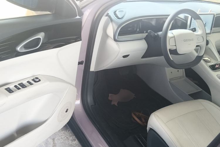 Used Geely Galaxy Geome 2025 410 km Free Version