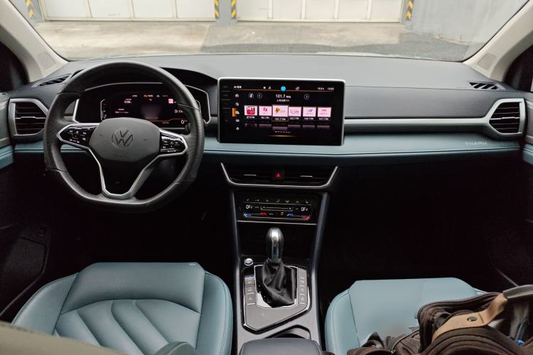 Used Volkswagen Tharu 2023 300TSI Two-Wheel-Drive Moon Luxury Edition Center Console