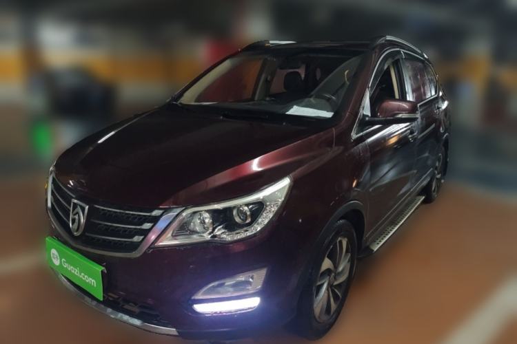 Used Baojun 560 2015 1.8L manual luxury version