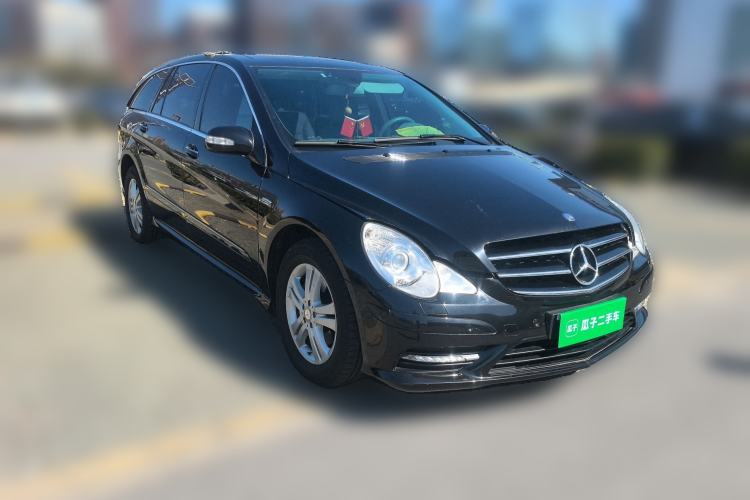 Used Mercedes-Benz R-Class 2010 R 350 L 4MATIC Grand Edition

