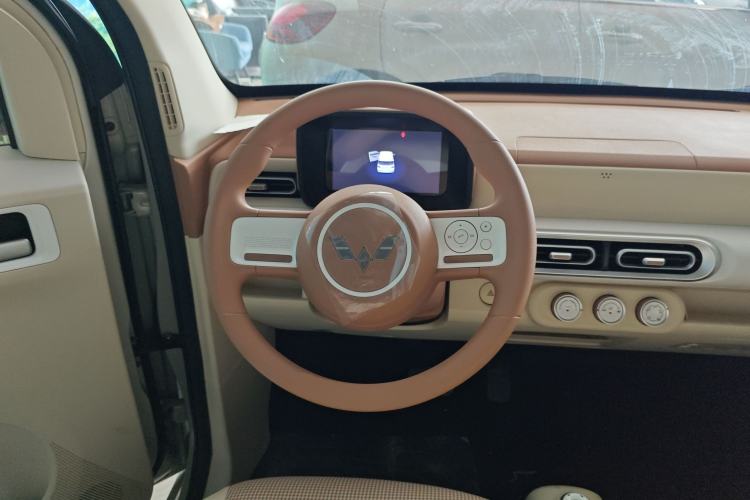 Used Wuling Hongguang MINIEV 2024 3rd Generation 215km Youth Edition Steering Wheel