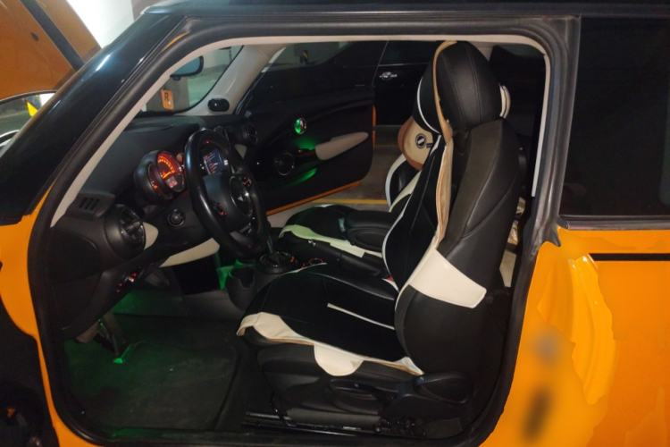 Used MINI 2014 2.0T COOPER S Excitement Left Front Seat