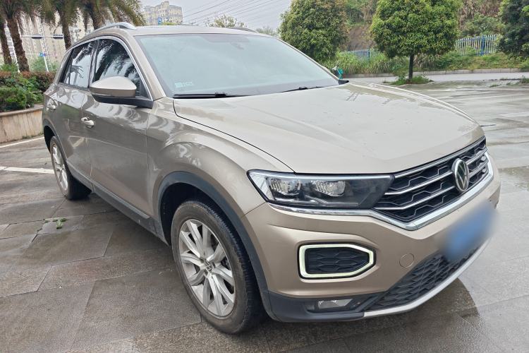 Used Volkswagen T-ROC 2022 280TSI DSG Two-Wheel Drive Elite PLUS Front Right 45 Deg