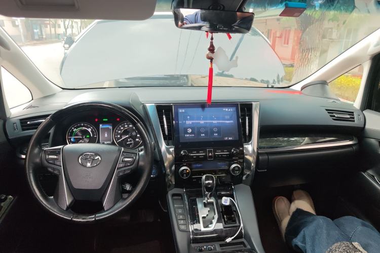 Used Toyota Vellfire 2020 Dual-Engine 2.5L HV Luxury Edition