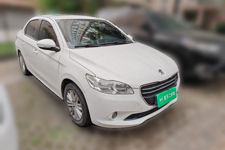 Used Peugeot 301 2014 1.6L Manual Luxury Edition
