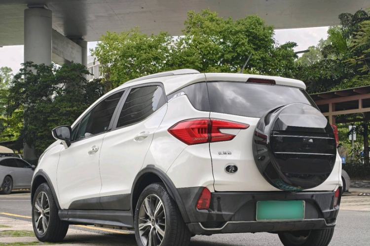 Used BYD Yuan New Energy 2019 EV535 High-Energy Leading Edition Exterior 2