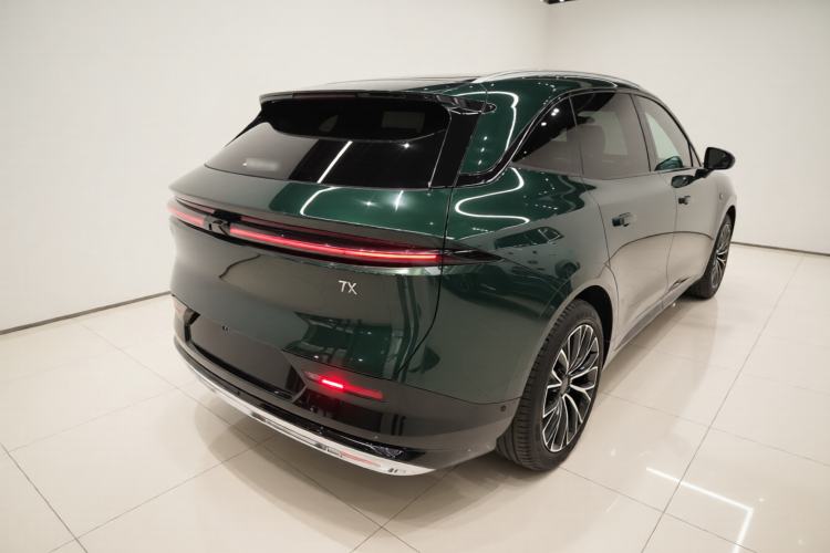 Used Zeekr 7X 2025 100 kWh Long-Range Rear-Wheel Drive with Intelligent Driving Features