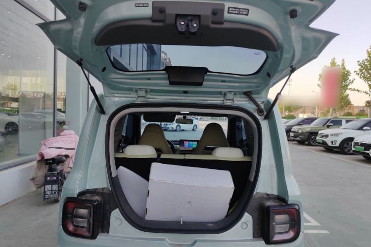 Used Geely Galaxy Panda 2023 Panda Mini 200km Endurance Bear
