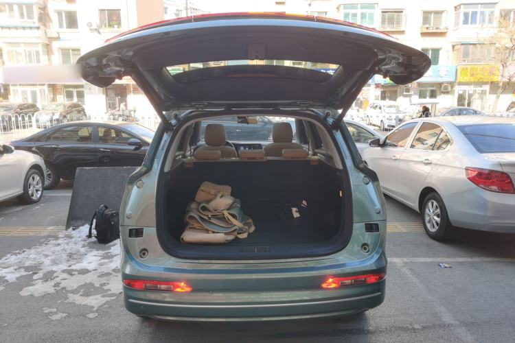 Used Landian E5 2023 1.5L DE-i 110 km Flagship Model 5 Seats
