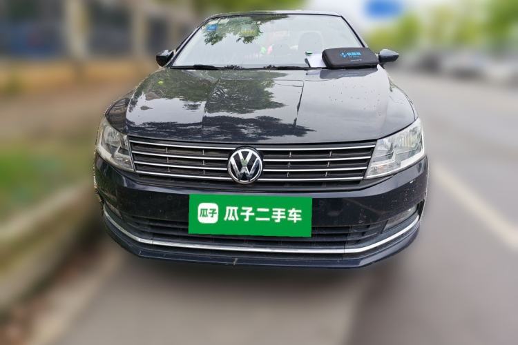 Used Volkswagen Lavida 2015 1.6L Automatic Comfort Edition