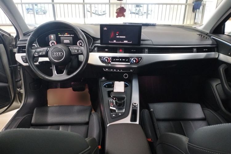 Used Audi A4L 2020 40 TFSI Luxury Prestige Edition Center Console