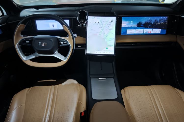 Used Geely Galaxy L7 2024 1.5T 115 km PLUS Dragon Edition