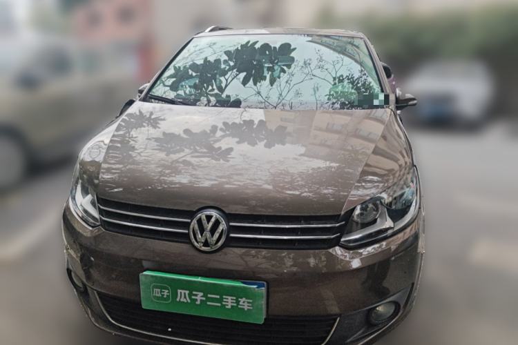 Used Volkswagen Touran 2013 1.4T DSG Comfort Edition 5-Seater Front