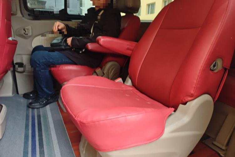 Used Ford Tourneo Custom 2017 2.0T Automatic Elite Version Left Rear Seat