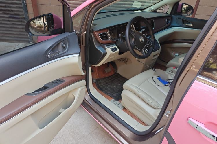 Used Buick GL8 2018 28T Luxury Model China VI Standard