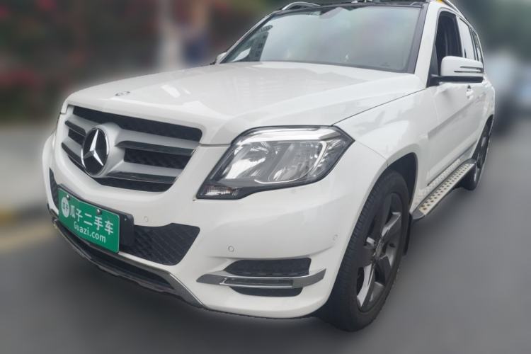 Used Mercedes-Benz GLK-Class 2013 GLK 300 4MATIC Dynamic Sunroof Model