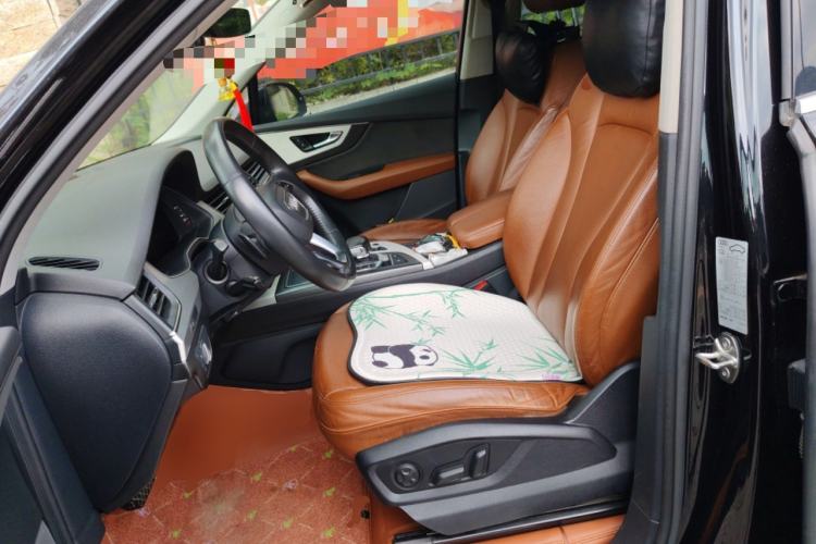 Used Audi Q7 2018 40 TFSI S line Sport Edition Left Front Seat