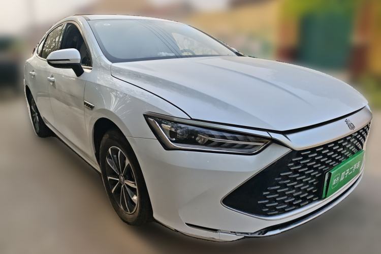 Used BYD Qin PLUS 2024 HONOR Edition DM-i 55KM Leading Model Front Right 45 Deg