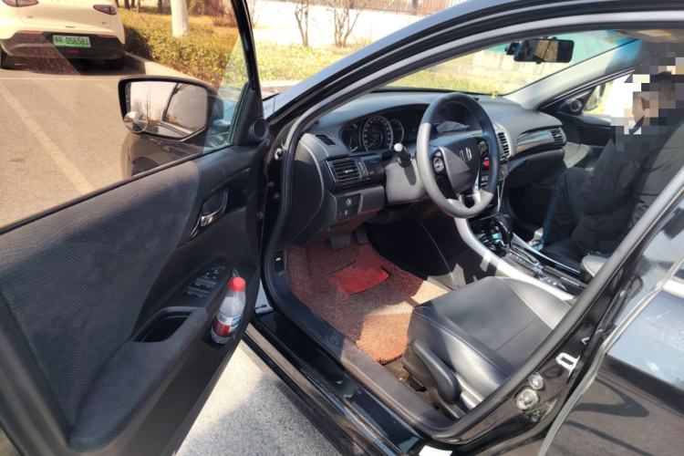 Used Honda Accord 2016 2.0L Comfort Edition
