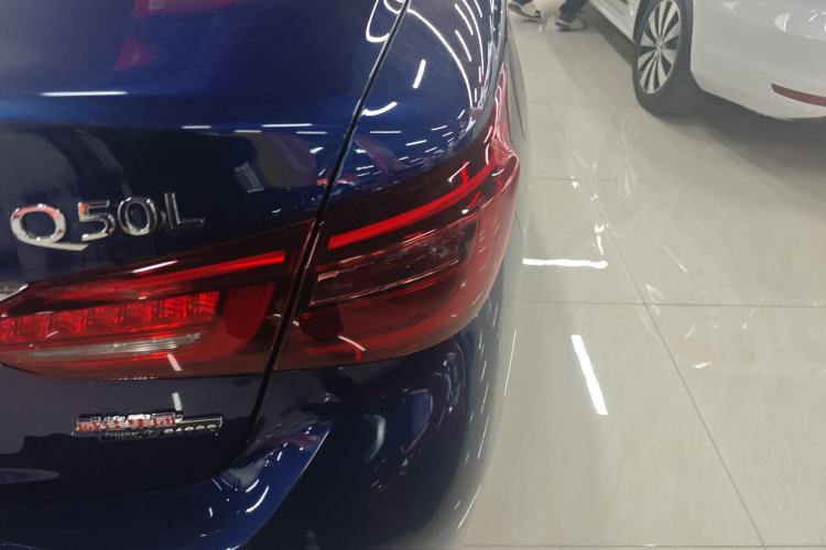 Used Infiniti Q50L 2018 2.0T Comfort Edition China VI Standard