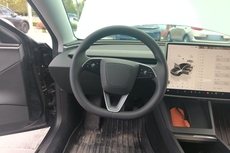 Used Tesla Model 3 2023 Rear-Wheel-Drive Version
