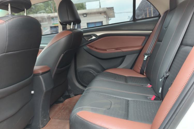 Used BYD G5 2014 1.5TID Automatic Luxury Version
