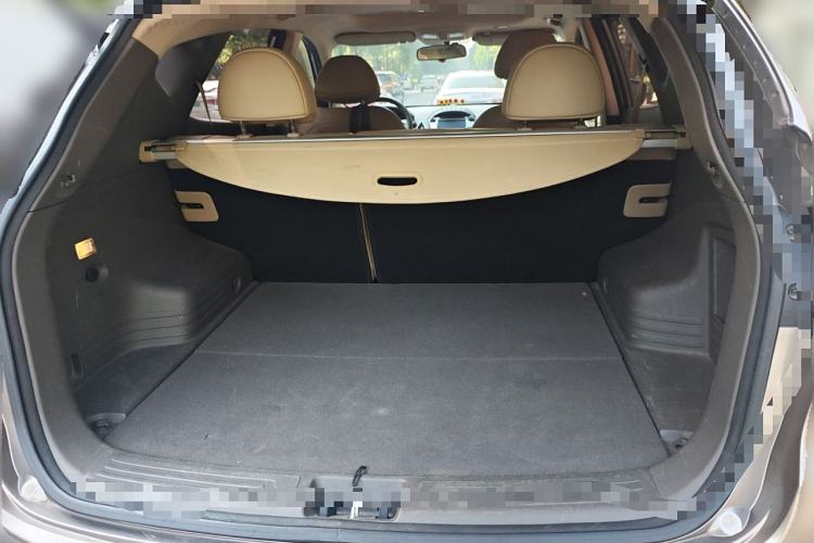 Used Hyundai ix35 2013 2.0L Automatic Two-Wheel Drive Smart GLS China IV Standard