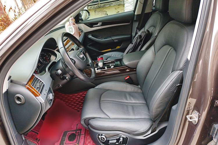 Used Audi A8 2014 A8L 45 TFSI quattro Comfort model
