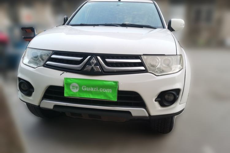 Used Mitsubishi Pajero Sport 2013 3.0L Automatic Two-Wheel Drive Luxury Edition
