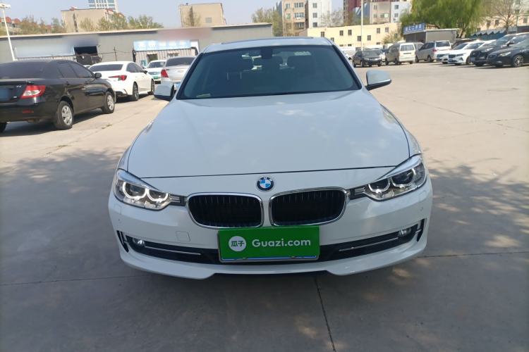 Used BMW 3 Series 2015 316Li Fashion Model
