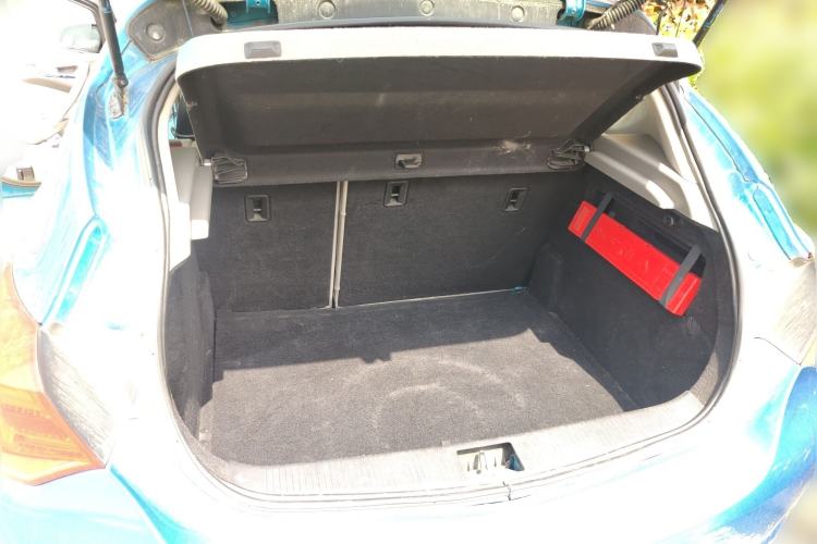 Used Buick GT 2012 XT 1.6L Manual Entry-Level Model