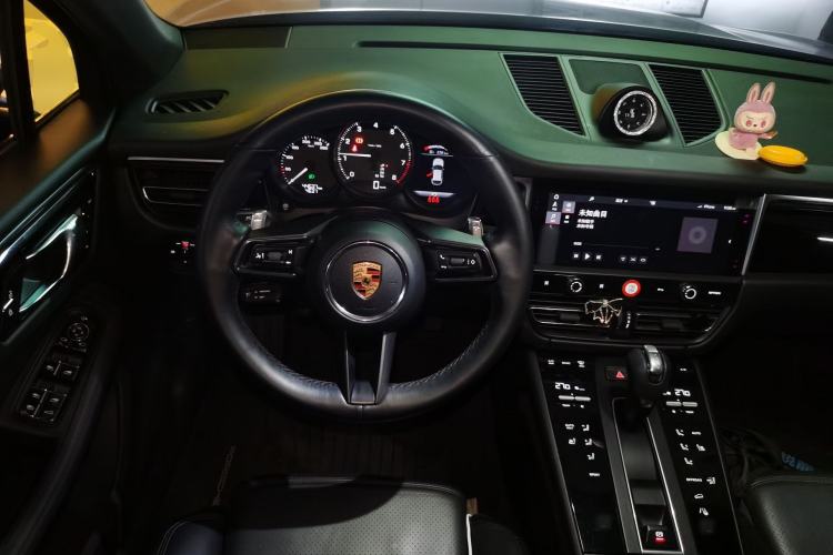 Used Porsche Macan 2022 Macan 2.0T