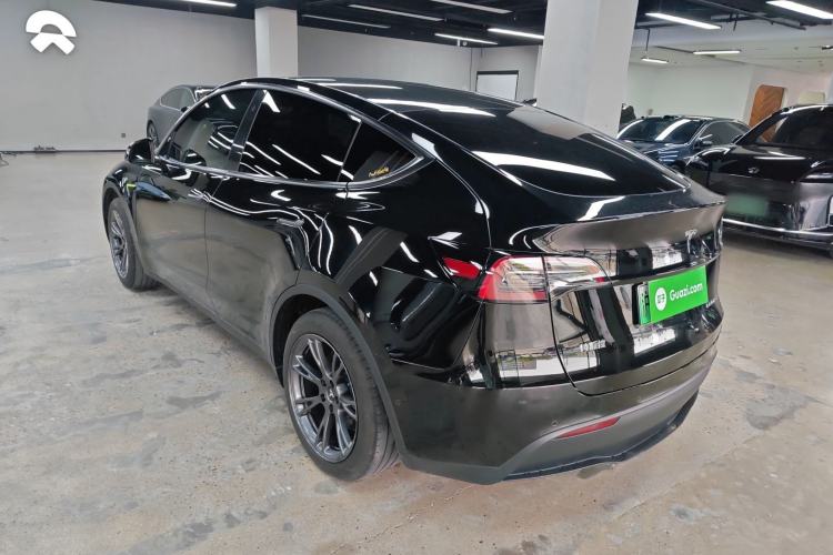 Used Tesla Model Y 2023 Rear-Wheel-Drive Version
