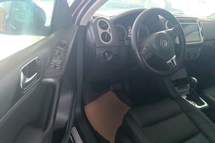 Used Volkswagen Tiguan L 2013 1.8 TSI Automatic Two-Wheel Drive Comfort Edition