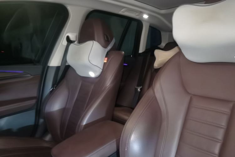 Used BMW X3 2018 xDrive28i Luxury Package China VI Emission Standard Left Front Seat